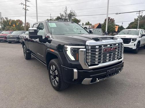 2024 GMC Sierra 2500 Denali