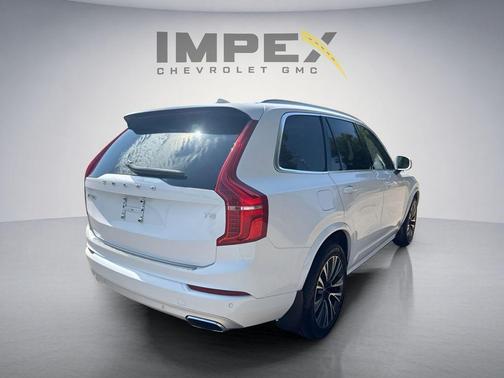 Ice White 2020 Volvo XC90 T5 Momentum