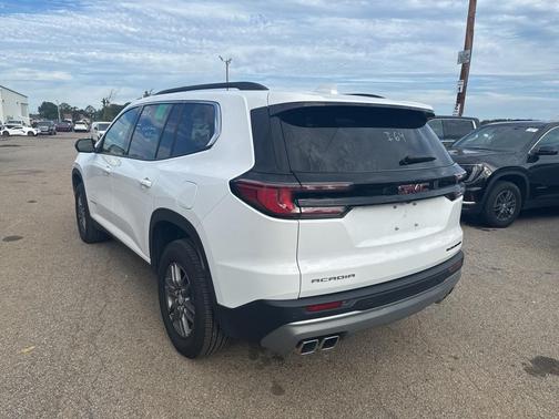 2025 GMC Acadia FWD Elevation