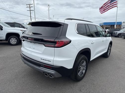 2025 GMC Acadia FWD Elevation