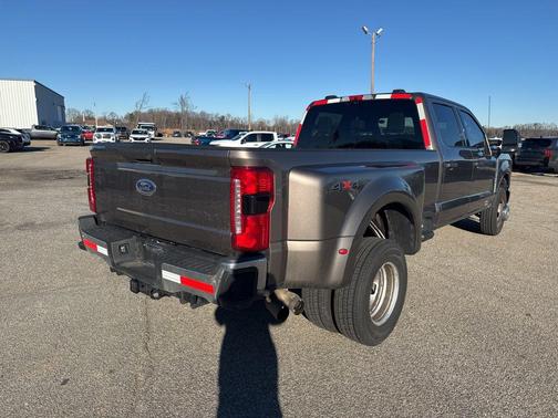 2023 Ford F-350 XLT