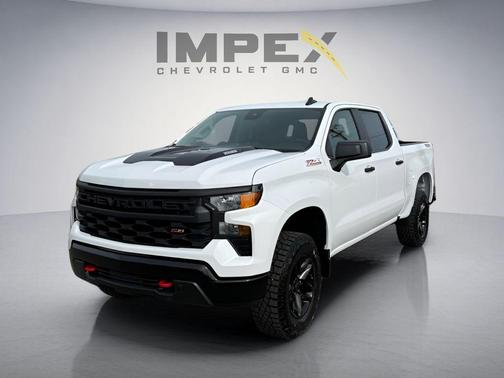 Summit White 2026 Chevrolet Silverado 1500 Custom Trail Boss