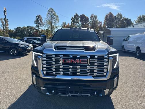 2025 GMC Sierra 3500 Denali