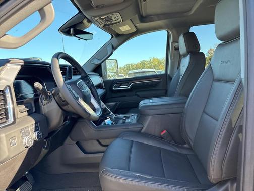 2025 GMC Sierra 3500 Denali