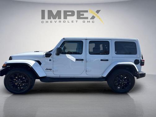 Bright White Clearcoat 2025 Jeep Wrangler 4xe Sahara