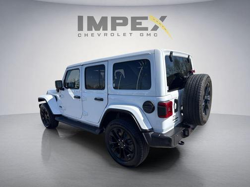 Bright White Clearcoat 2025 Jeep Wrangler 4xe Sahara