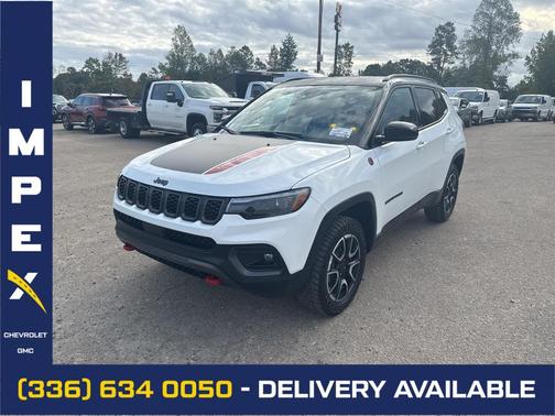 2025 Jeep Compass Trailhawk