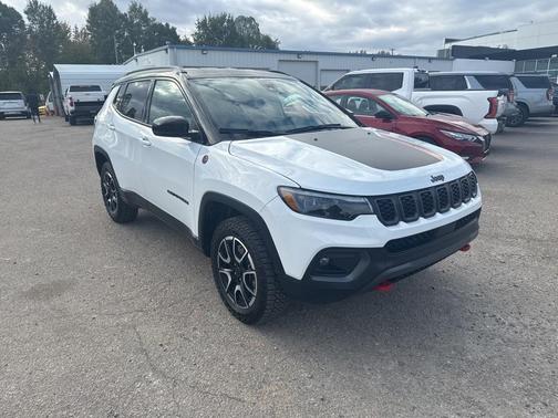 2025 Jeep Compass Trailhawk