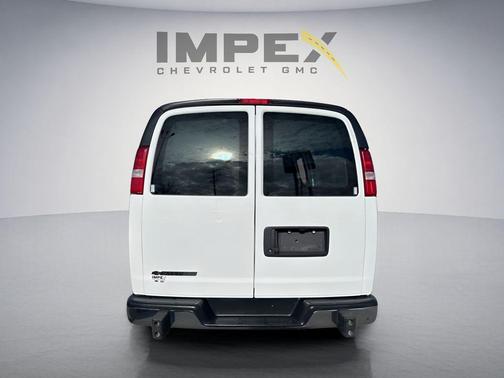 Summit White 2024 Chevrolet Express 2500 LT
