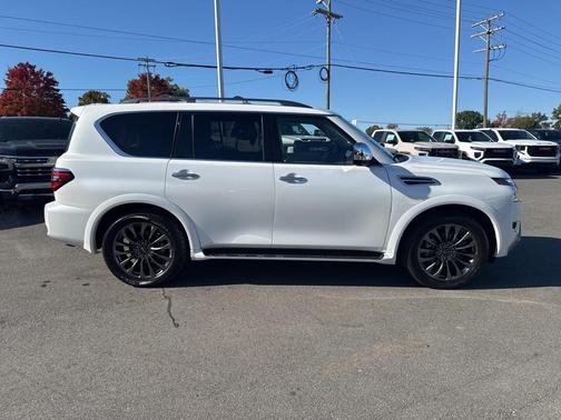 2024 Nissan Armada Platinum 2WD