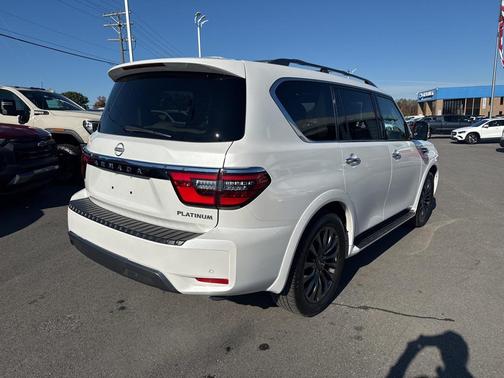 2024 Nissan Armada Platinum 2WD