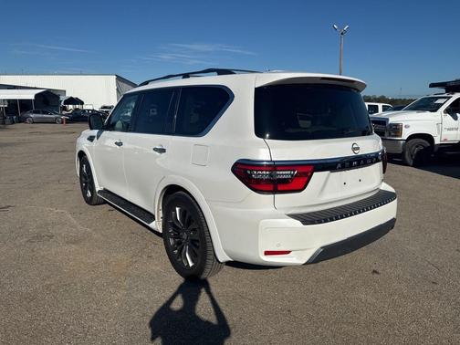 2024 Nissan Armada Platinum 2WD