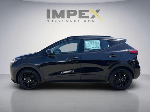 Mosaic Black Metallic 2027 Chevrolet Bolt RS