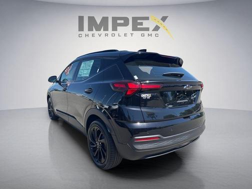 Mosaic Black Metallic 2027 Chevrolet Bolt RS