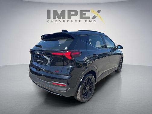 Mosaic Black Metallic 2027 Chevrolet Bolt RS