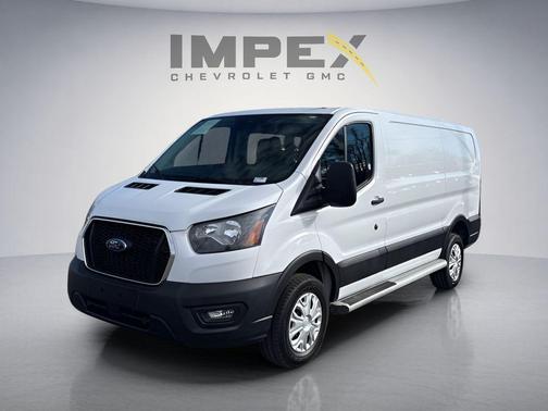 Oxford White 2024 Ford Transit-250 Base