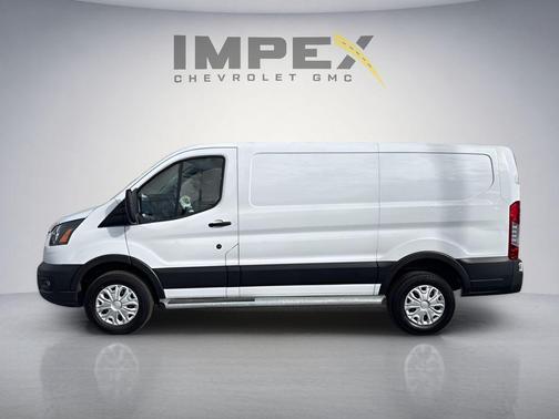 Oxford White 2024 Ford Transit-250 Base