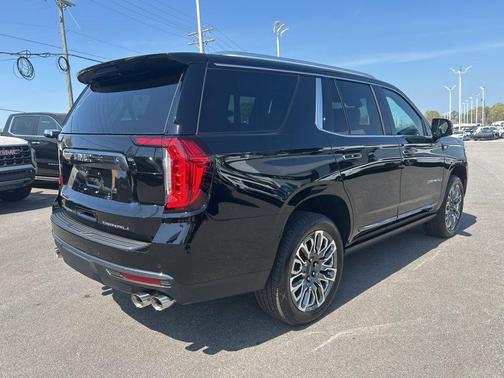 Onyx Black 2023 GMC Yukon Denali Ultimate