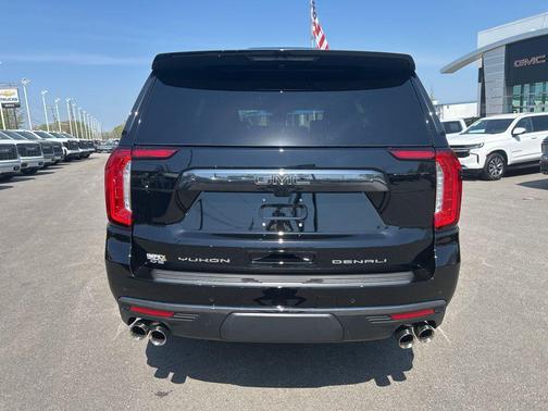 Onyx Black 2023 GMC Yukon Denali Ultimate