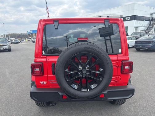Firecracker Red Clearcoat 2025 Jeep Wrangler 4xe Sahara
