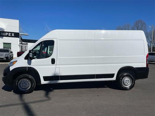 2025 RAM ProMaster 2500 Tradesman
