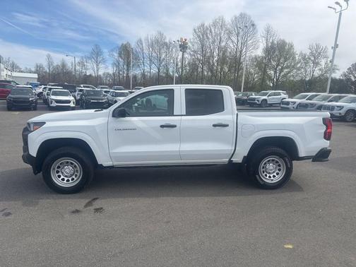 2024 Chevrolet Colorado WT