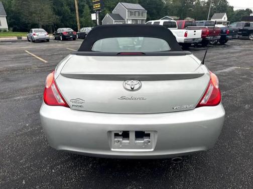 2006 Toyota Camry Solara SLE V6