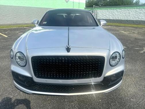 2022 Bentley Flying Spur W12