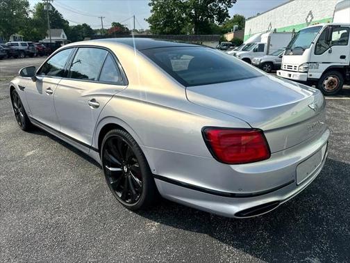 2022 Bentley Flying Spur W12