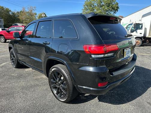2020 Jeep Grand Cherokee Altitude