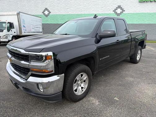 Black 2018 Chevrolet Silverado 1500 1LT