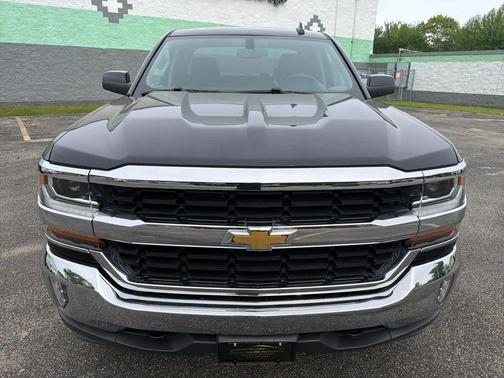 Black 2018 Chevrolet Silverado 1500 1LT