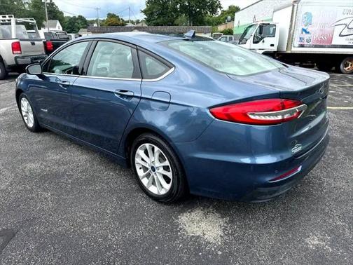 2019 Ford Fusion Hybrid SE
