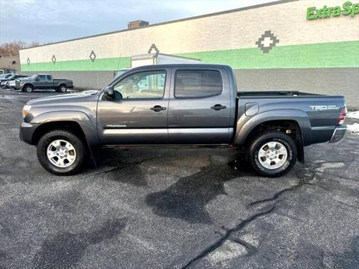 2013 Toyota Tacoma Base