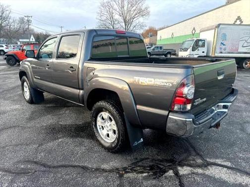 2013 Toyota Tacoma Base