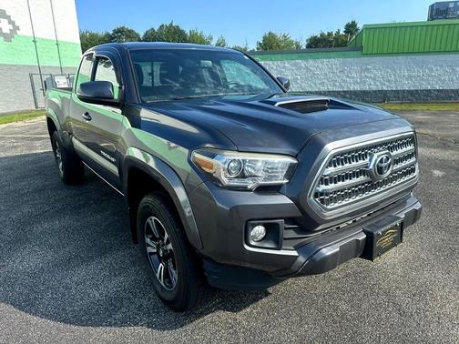 2017 Toyota Tacoma TRD Sport