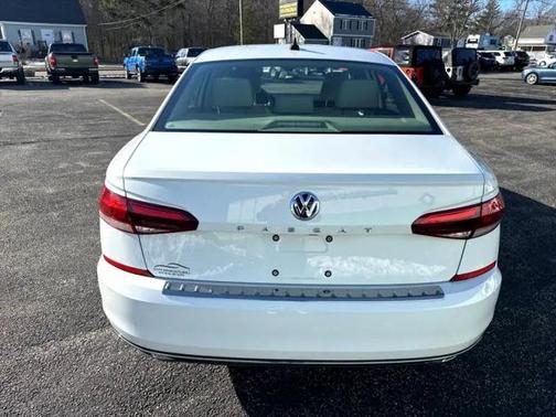 2021 Volkswagen Passat 2.0T SE