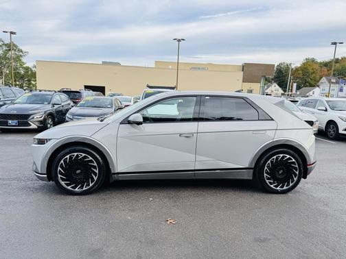 2024 Hyundai IONIQ 5 Limited