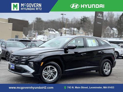 2025 Hyundai TUCSON SE