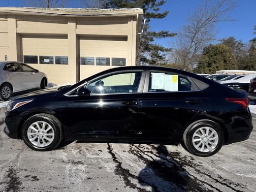 2021 Hyundai Accent SEL
