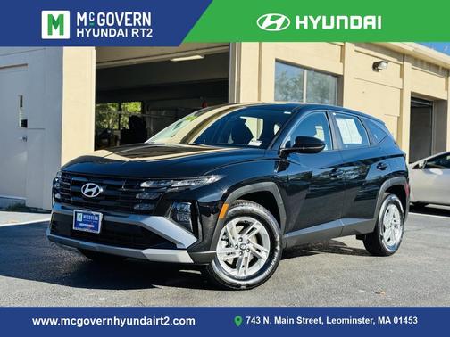 2025 Hyundai TUCSON SE