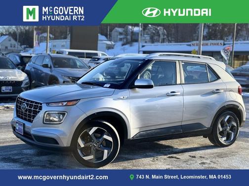 2023 Hyundai VENUE SEL