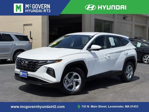 2023 Hyundai TUCSON SE