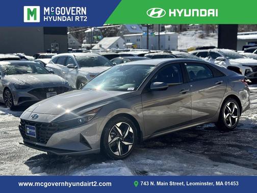2023 Hyundai ELANTRA SEL