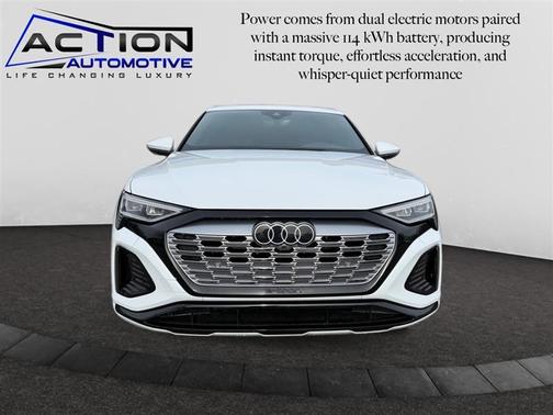 2024 Audi Q8 e-tron S line Premium
