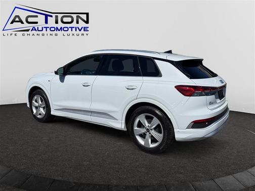 2024 Audi Q4 e-tron 55 quattro Premium
