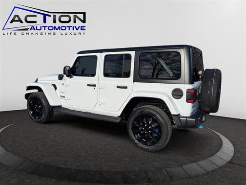 2023 Jeep Wrangler 4xe Sahara