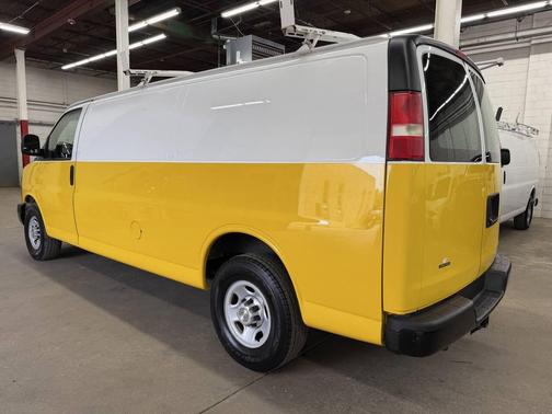 2014 Chevrolet Express 3500 Work Van