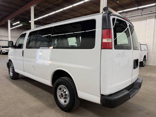 Summit White 2015 GMC Savana 2500 Work Van