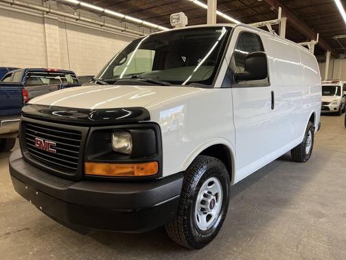 2015 GMC Savana 2500 Work Van